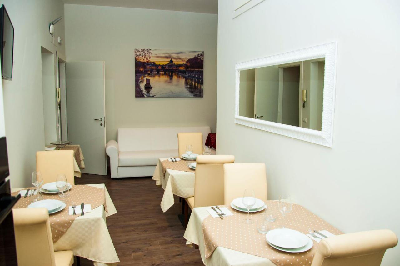 Holiday House Roma Vaticano Exterior photo